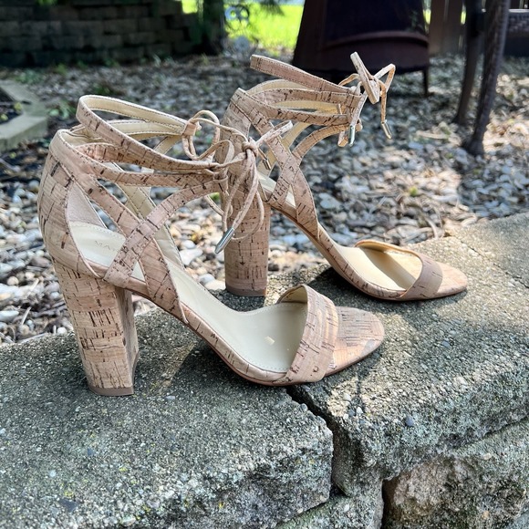 Marc Fisher Cork Lace Up‎ Block Heel Sandals Women's Size 7.5M Shoes EUC TIE - Picture 1 of 9